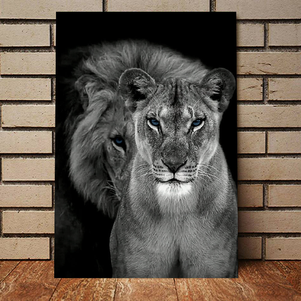Blue Eyes Lion Couple King And Queen Canvas Wall Art – Couple Gift