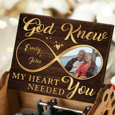 Personalized God Knew My Heart Music Box - Gift For Couples, Husband Wife